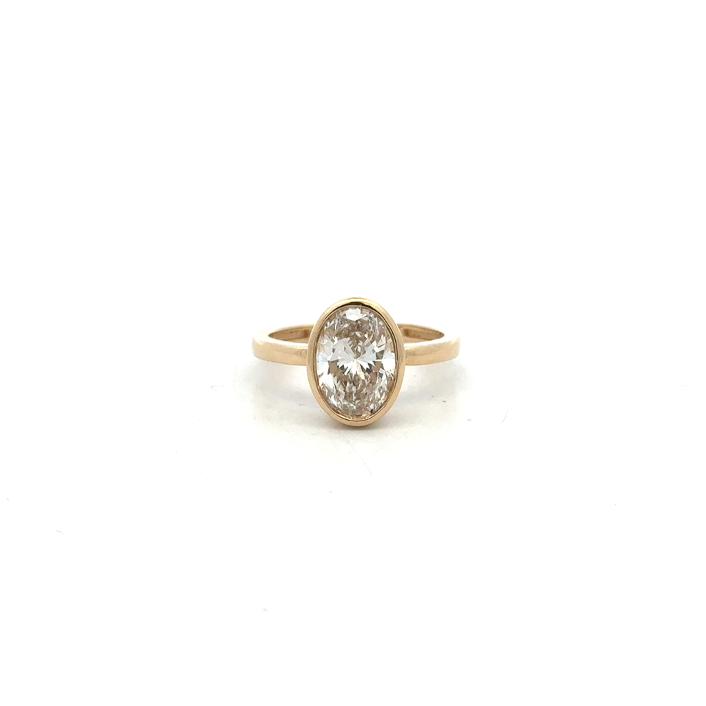 Bague solitaire en or jaune 14 carats avec 200 points de diamants de laboratoire au total