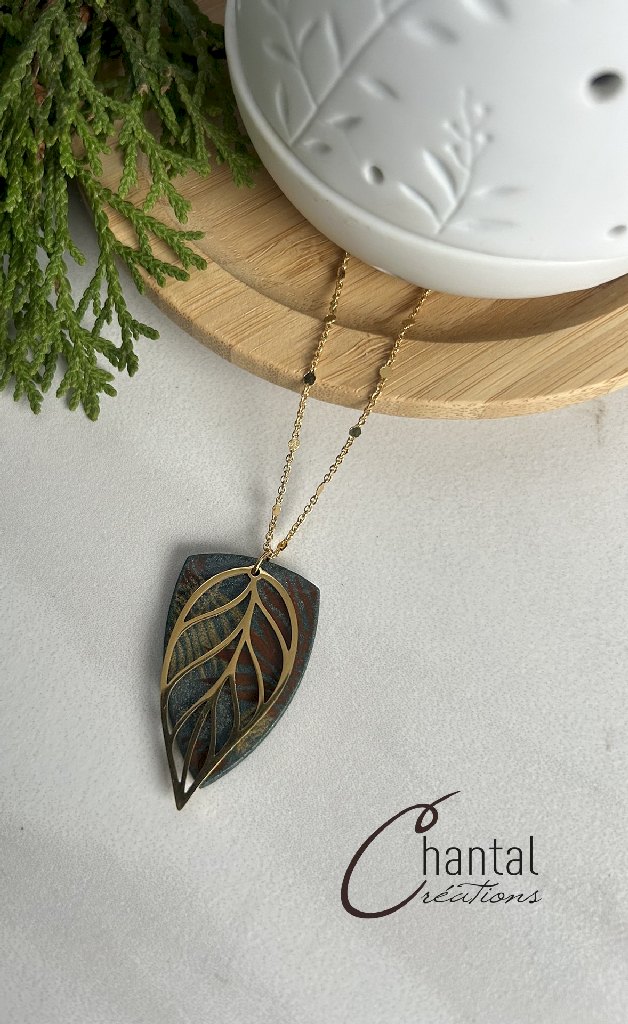 Vicky fir tree pendant, steel, polymer clay
