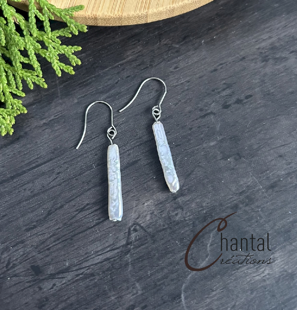 Boucles d'oreilles pendantes Inaya argenté, acier inoxydable, perles d'eau douce