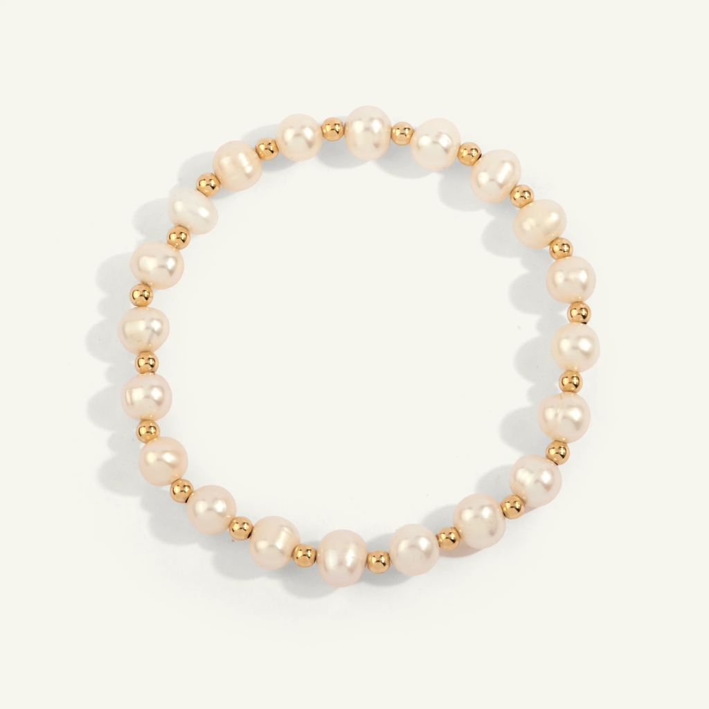 Bracelet extensible, métal doublé d'or 14 carats, perles, 6 millimètres